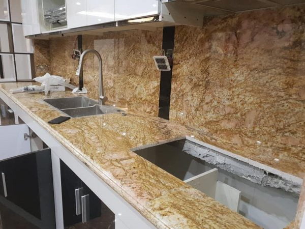 Đá Granite Vàng Hoàng Gia Ốp Mặt Bếp